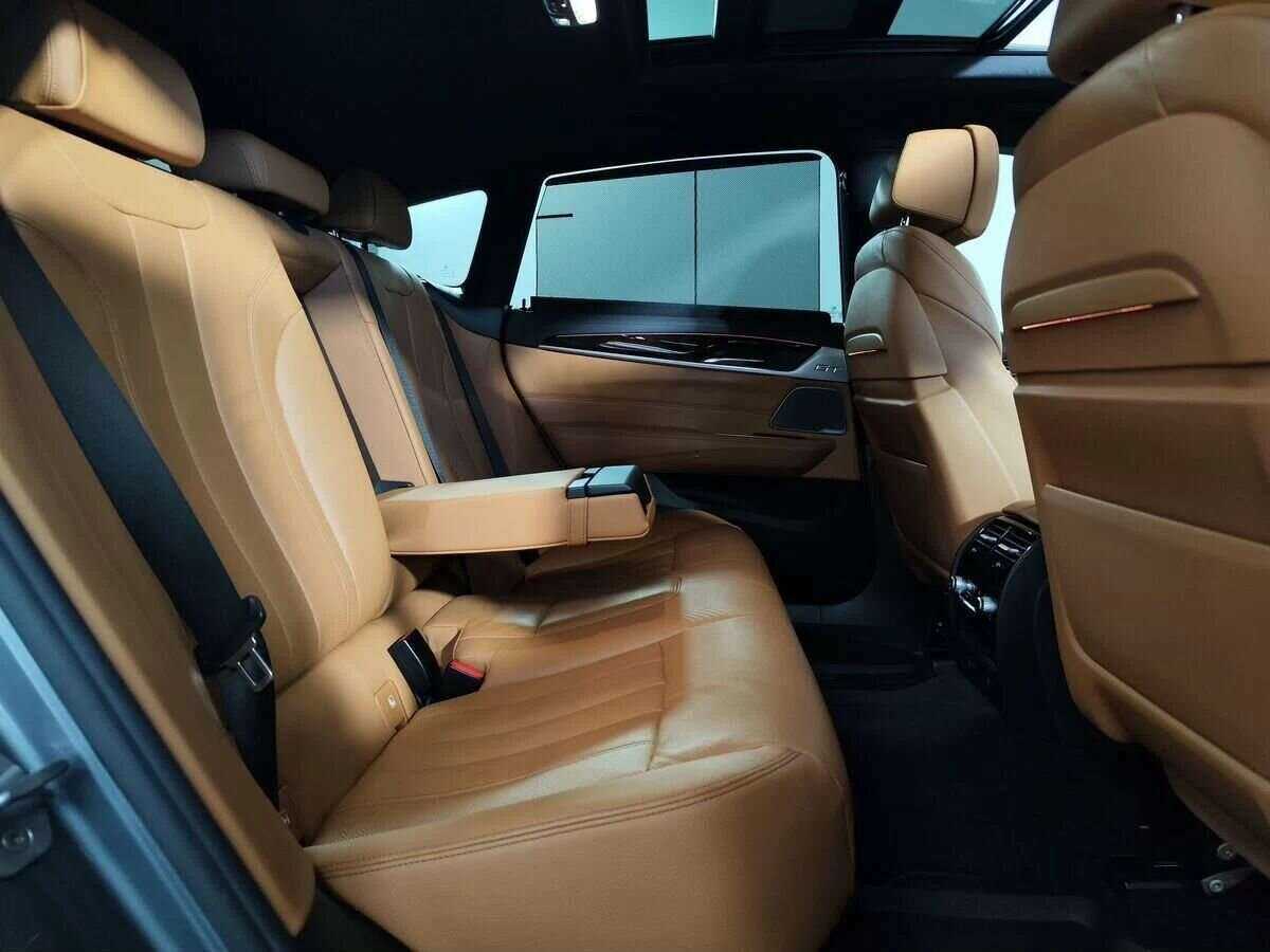 BMW 6 серии с пробегом — 2018 год. Фото: #10