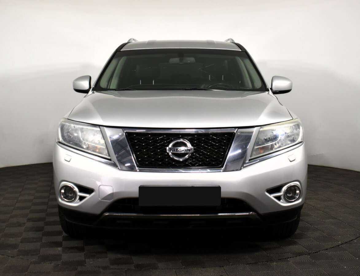 Nissan Pathfinder с пробегом — 2015 год. Фото: #1