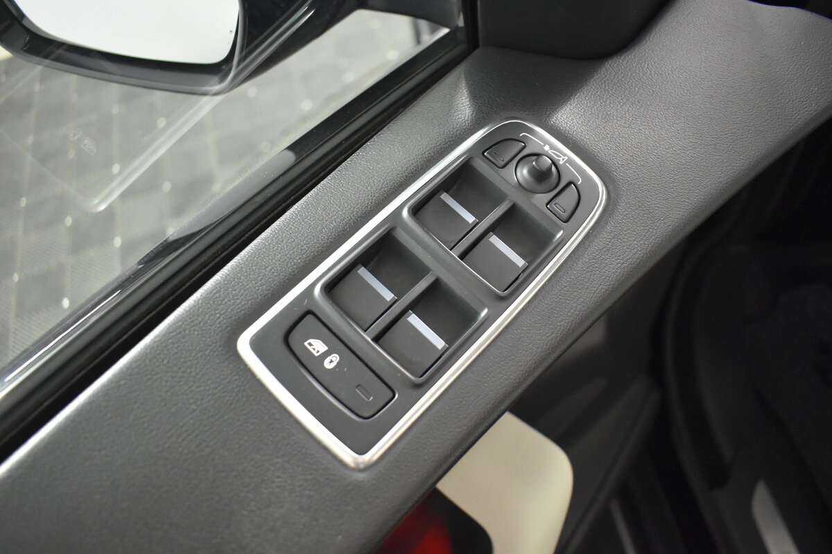 Jaguar F-Pace с пробегом — 2018 год. Фото: #7