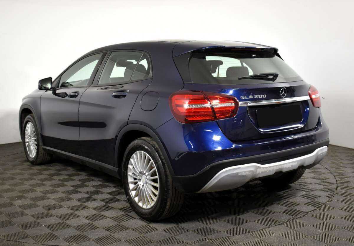 Mercedes-Benz GLA с пробегом — 2018 год. Фото: #3