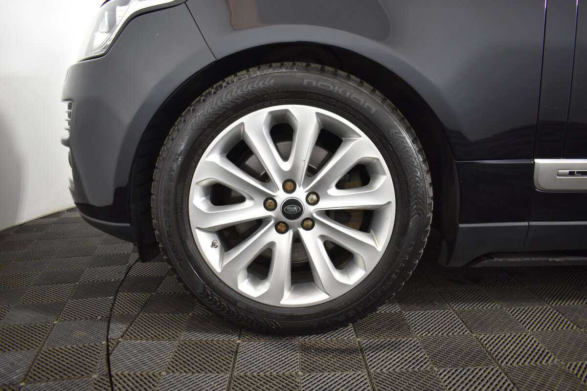 Land Rover Range Rover с пробегом — 2015 год. Фото: #19