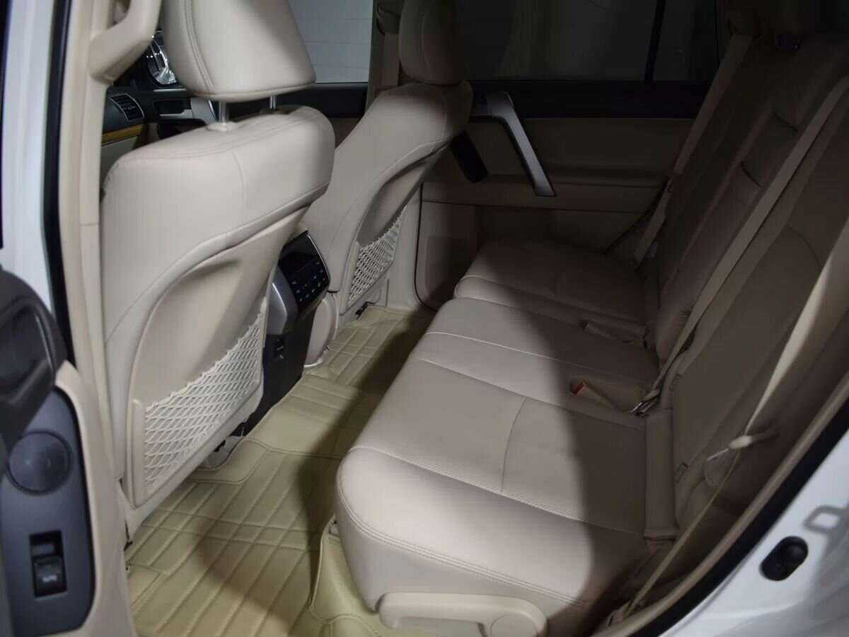 Toyota Land Cruiser Prado с пробегом — 2020 год. Фото: #8