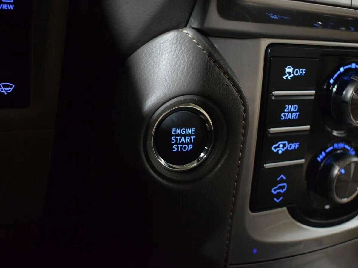 Toyota Land Cruiser Prado с пробегом — 2020 год. Фото: #16