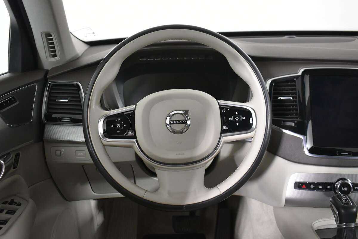 Volvo XC90 с пробегом — 2015 год. Фото: #14