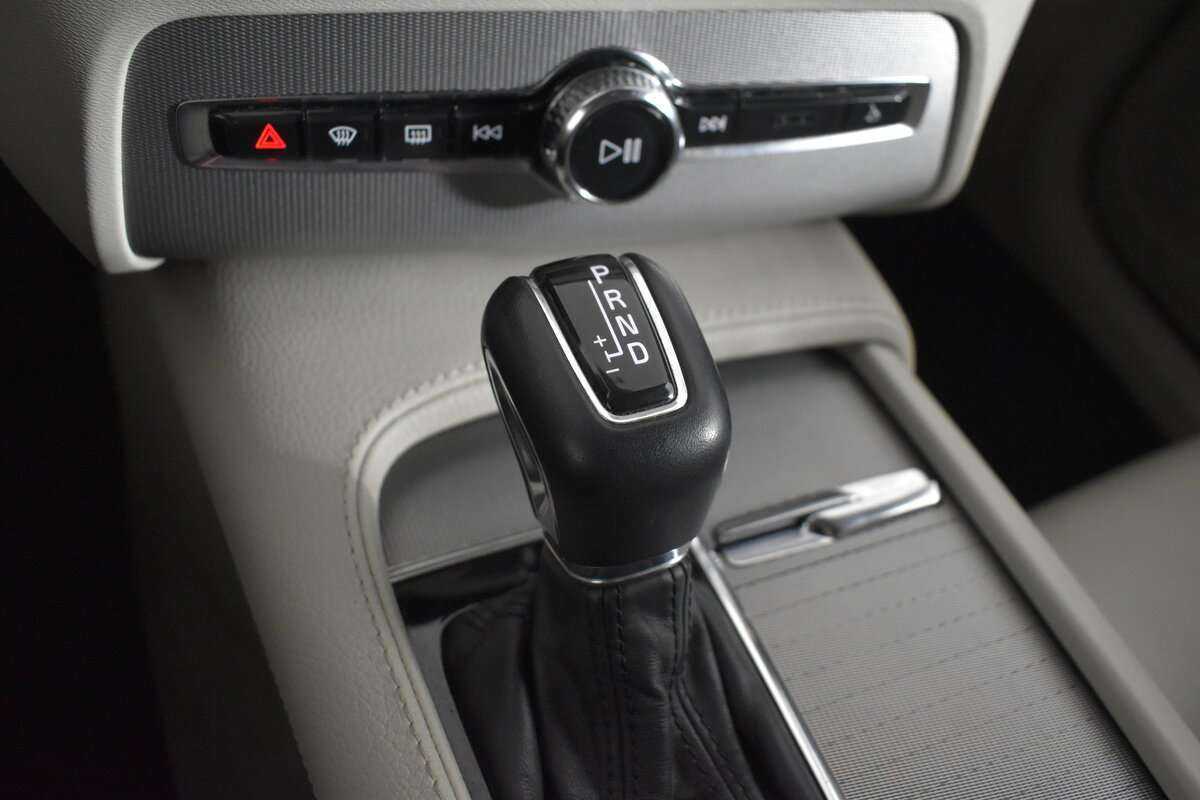 Volvo XC90 с пробегом — 2015 год. Фото: #17