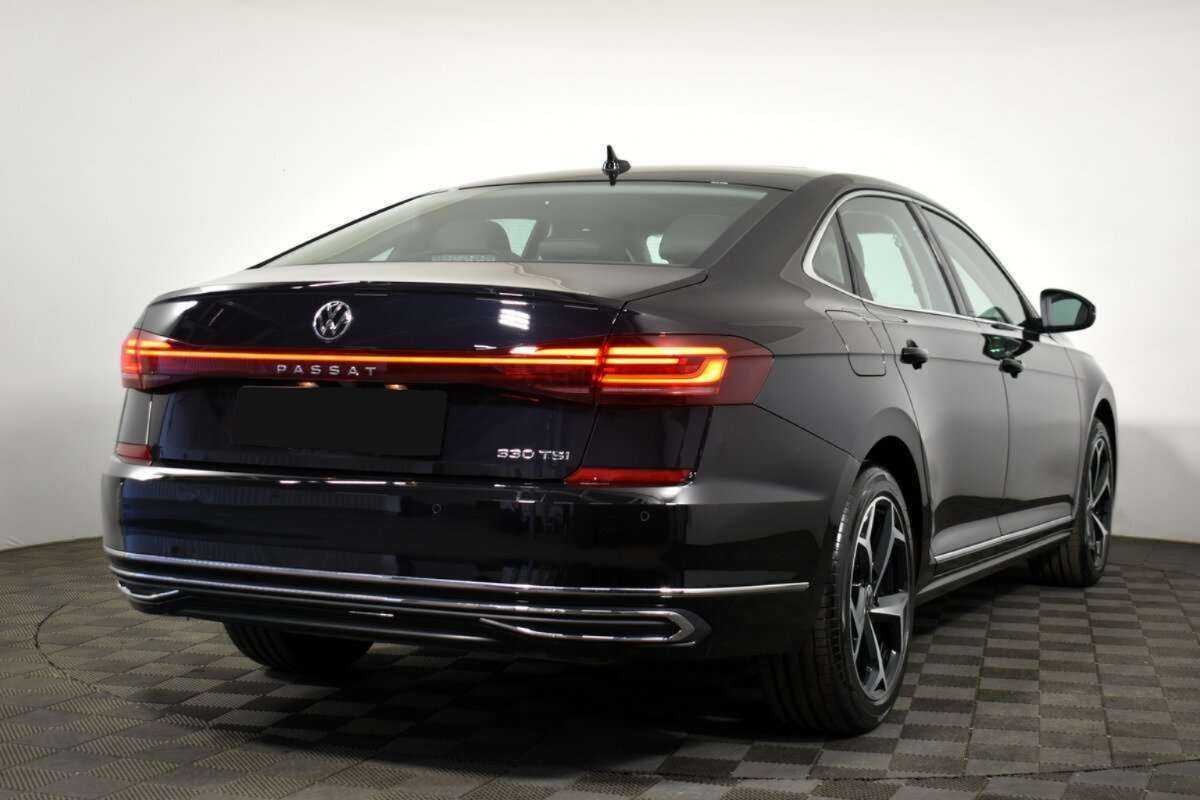 Volkswagen Passat с пробегом — 2023 год. Фото: #3