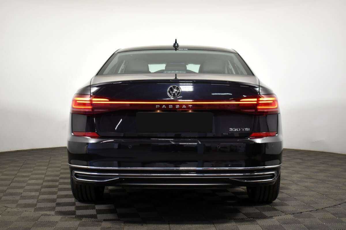 Volkswagen Passat с пробегом — 2023 год. Фото: #4