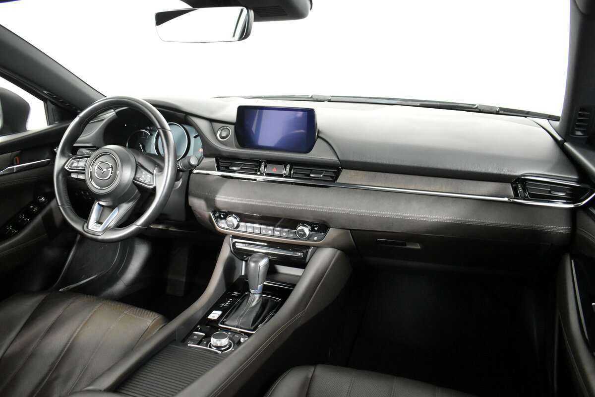 Mazda 6 с пробегом — 2019 год. Фото: #9