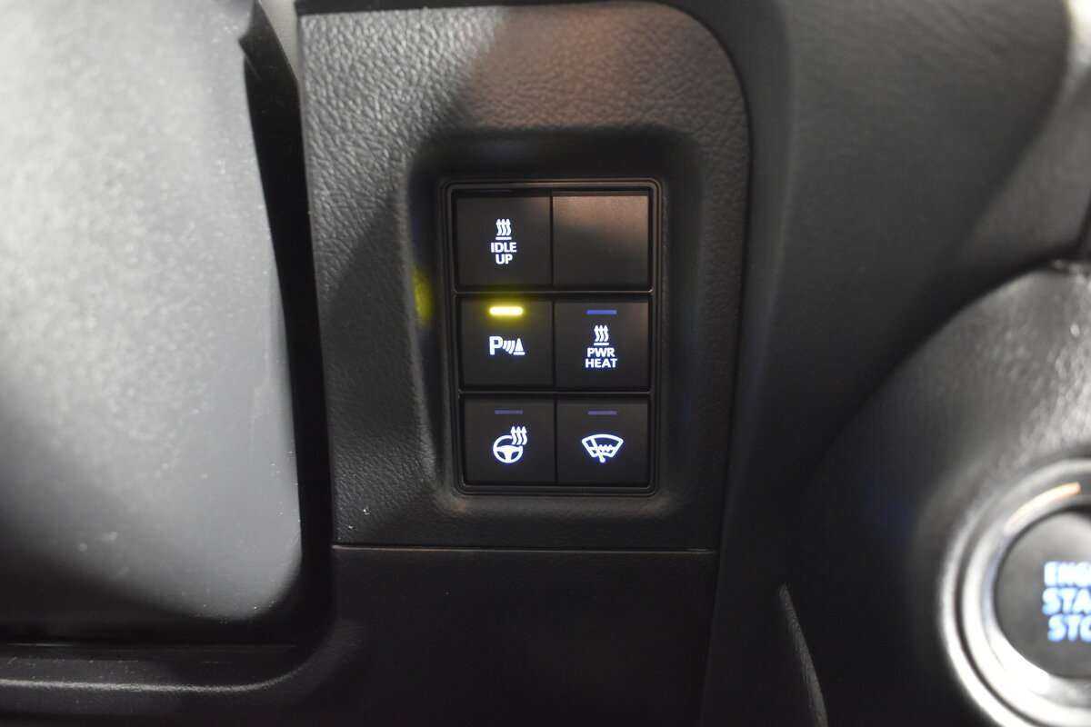 Toyota Land Cruiser Prado с пробегом — 2021 год. Фото: #19