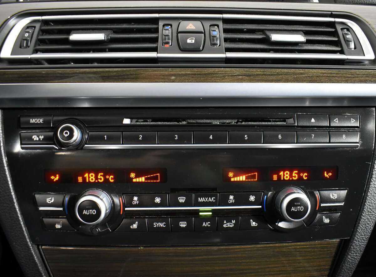 BMW 7 серии с пробегом — 2014 год. Фото: #11