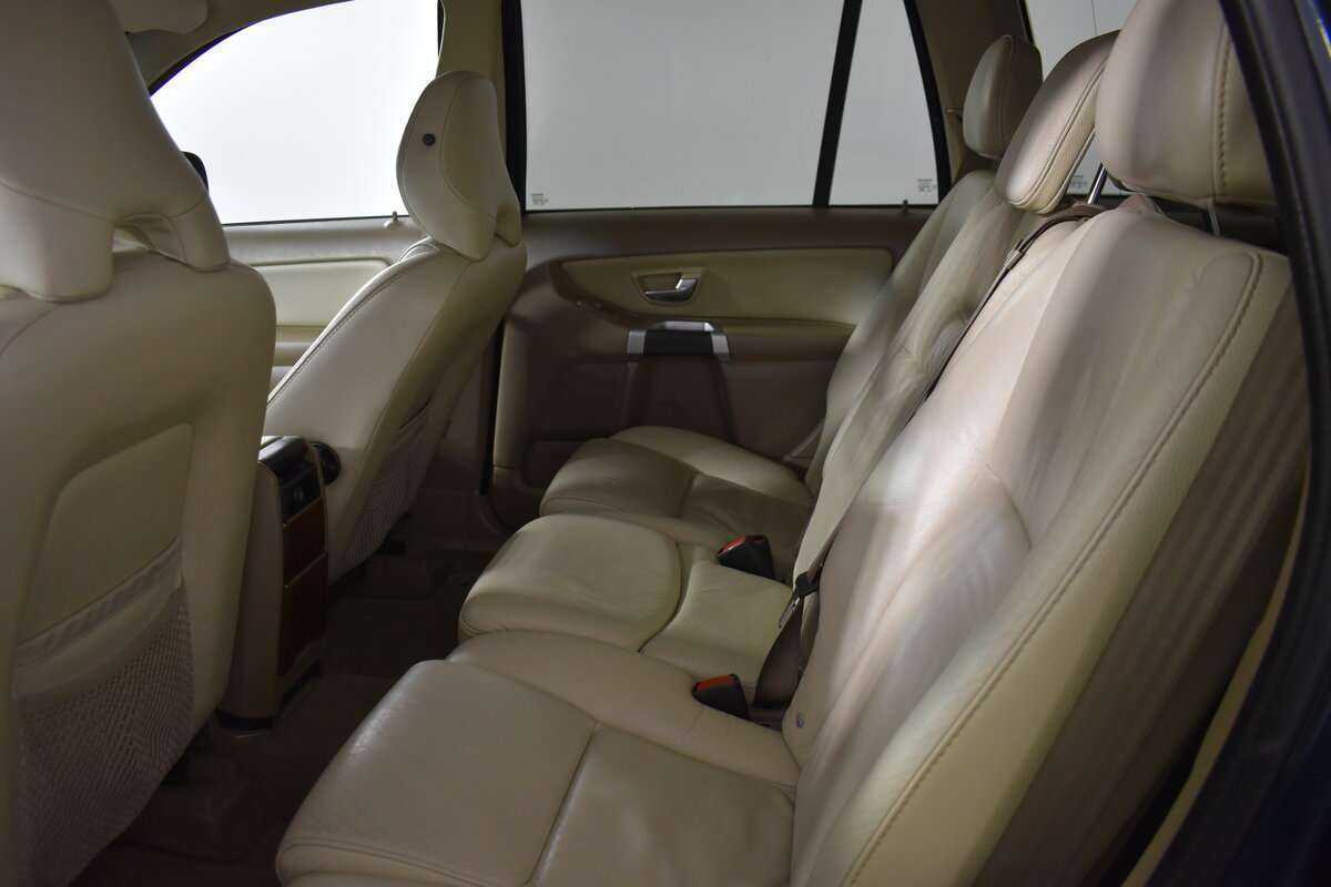 Volvo XC90 с пробегом — 2007 год. Фото: #6