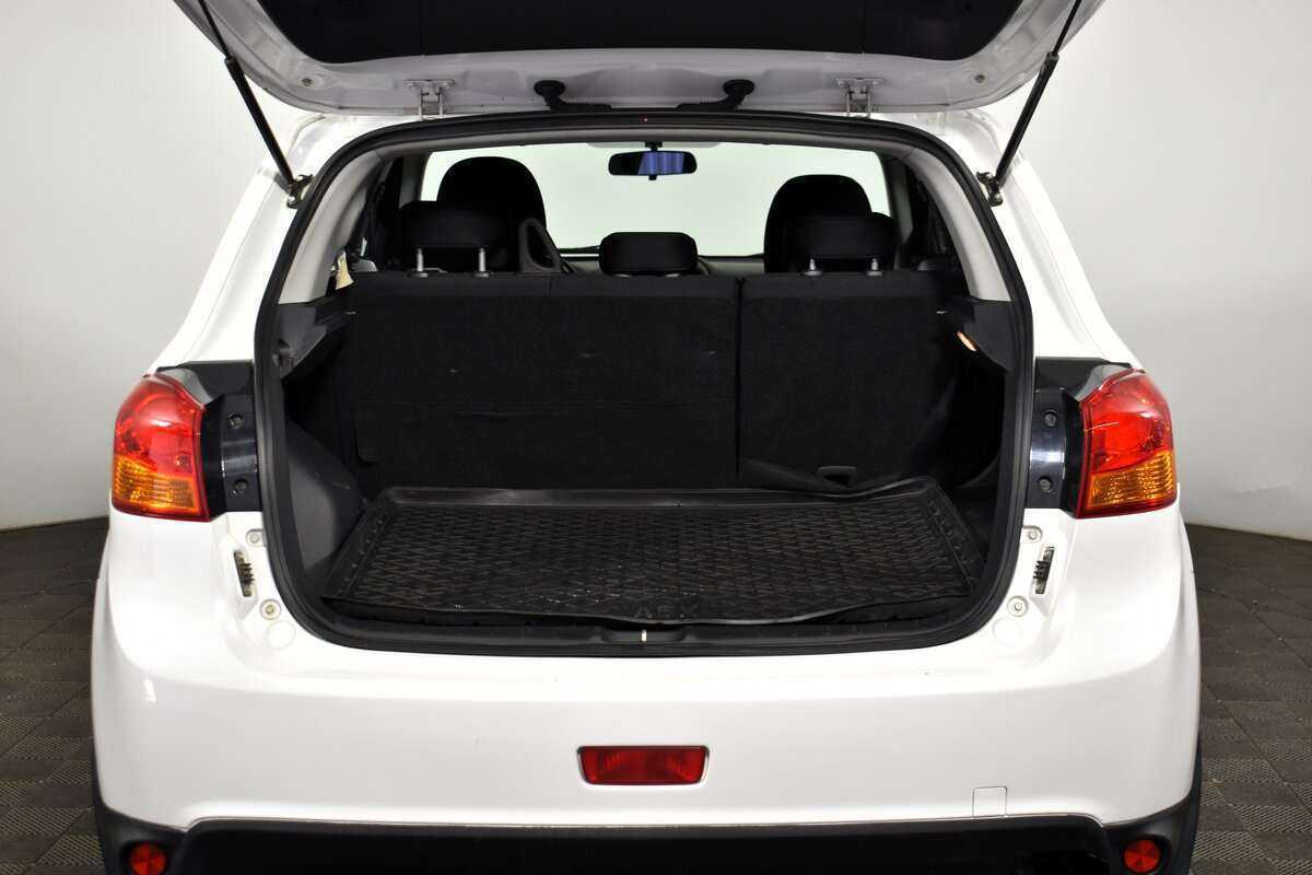 Mitsubishi ASX с пробегом — 2014 год. Фото: #9