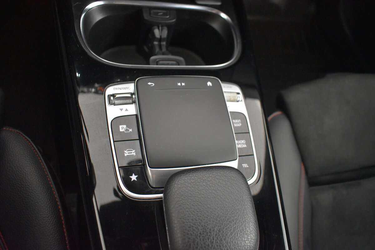 Mercedes-Benz A-Класс с пробегом — 2018 год. Фото: #14