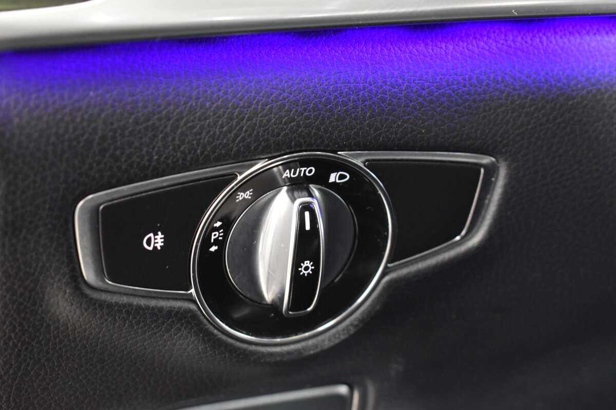 Mercedes-Benz S-Класс с пробегом — 2015 год. Фото: #14