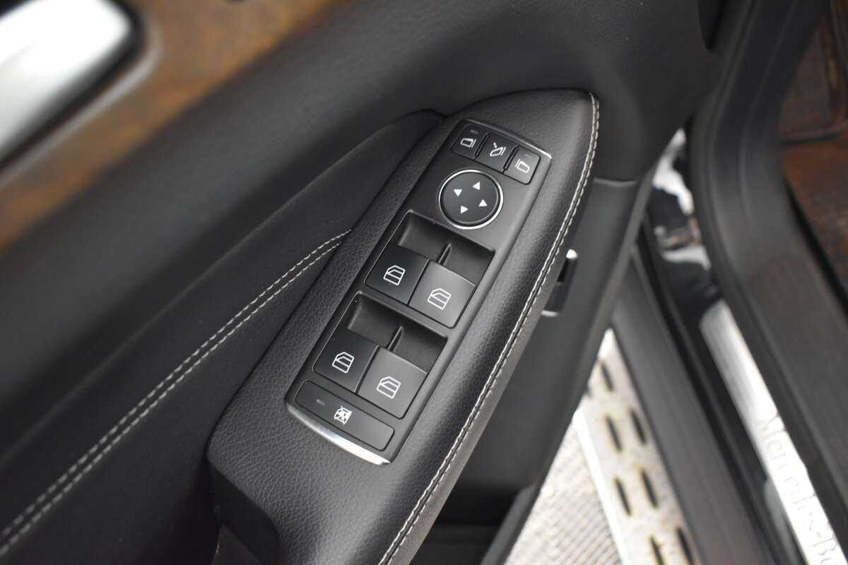 Mercedes-Benz M-Класс с пробегом — 2013 год. Фото: #8