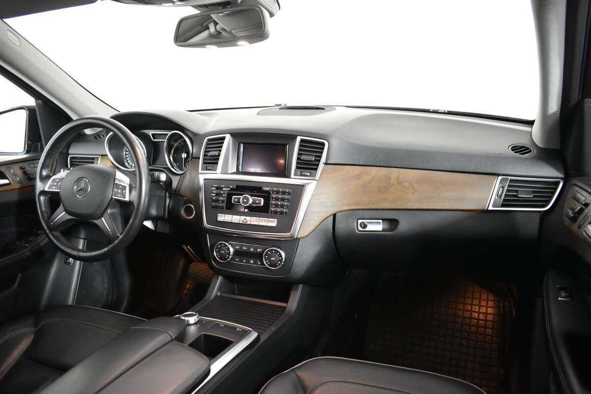 Mercedes-Benz M-Класс с пробегом — 2013 год. Фото: #11