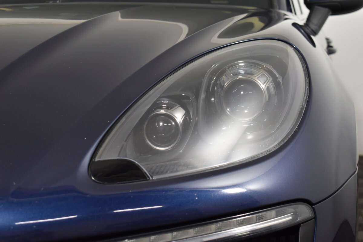 Porsche Macan с пробегом — 2015 год. Фото: #6