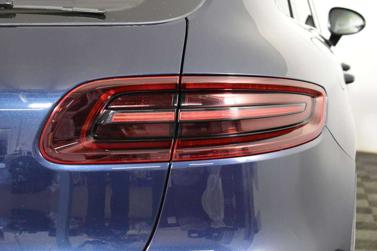 Porsche Macan с пробегом — 2015 год. Фото: #7