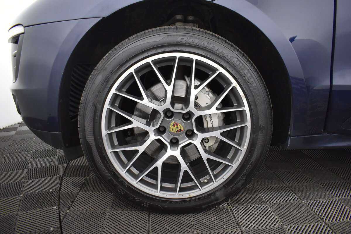 Porsche Macan с пробегом — 2015 год. Фото: #9