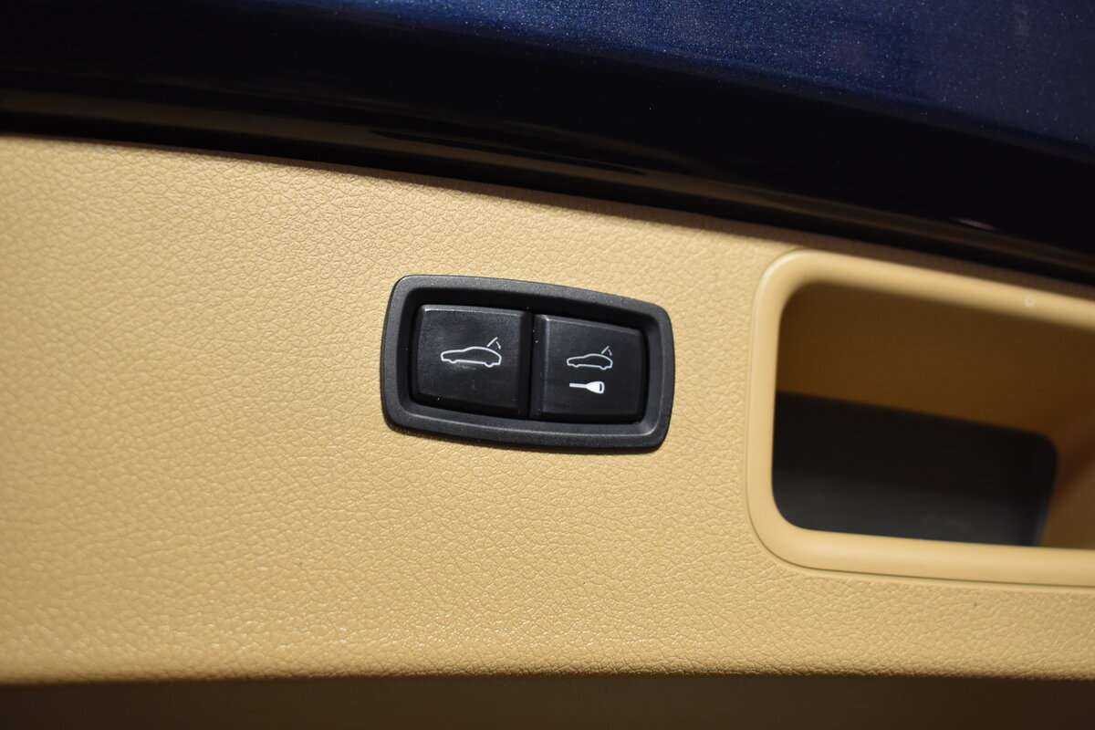 Porsche Macan с пробегом — 2015 год. Фото: #10