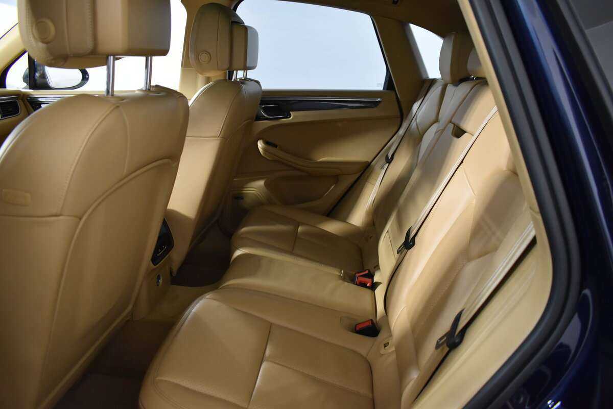 Porsche Macan с пробегом — 2015 год. Фото: #12