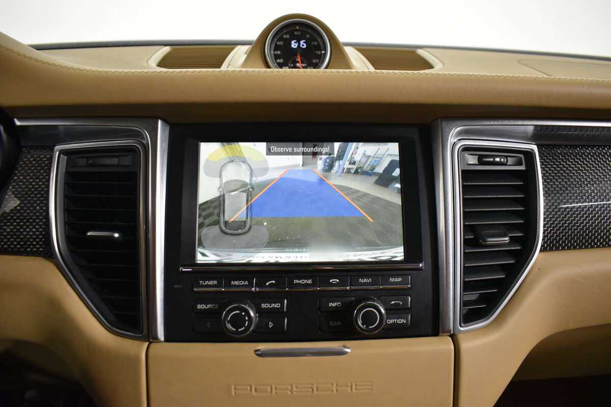 Porsche Macan с пробегом — 2015 год. Фото: #28