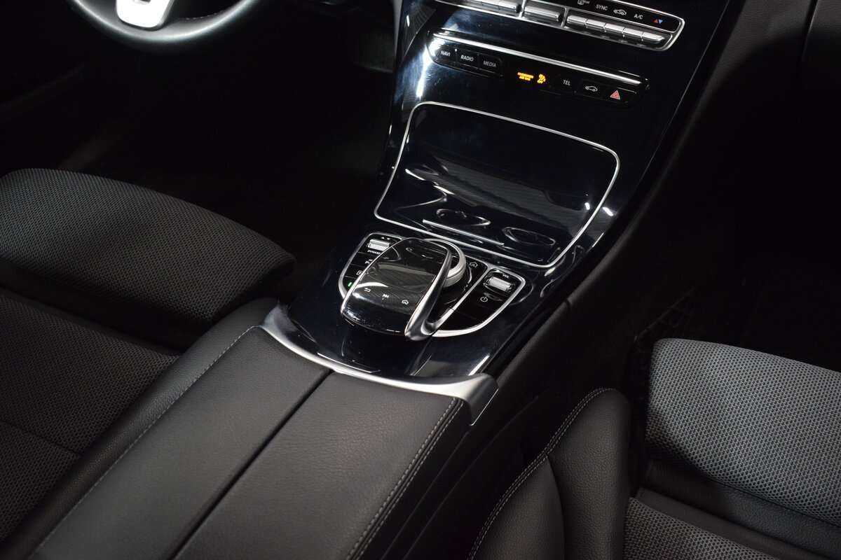 Mercedes-Benz C-Класс с пробегом — 2019 год. Фото: #8