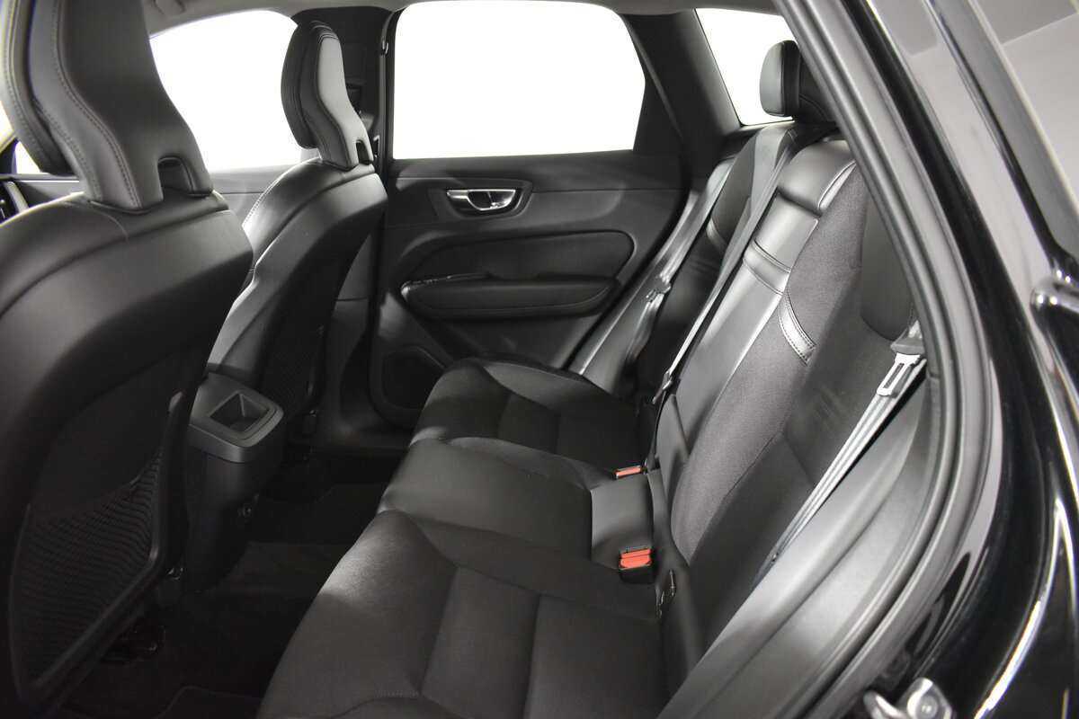 Volvo XC60 с пробегом — 2020 год. Фото: #6