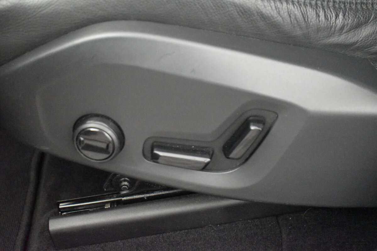 Volvo XC60 с пробегом — 2020 год. Фото: #9