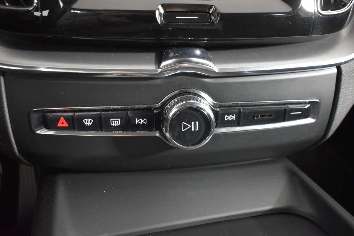 Volvo XC60 с пробегом — 2020 год. Фото: #17