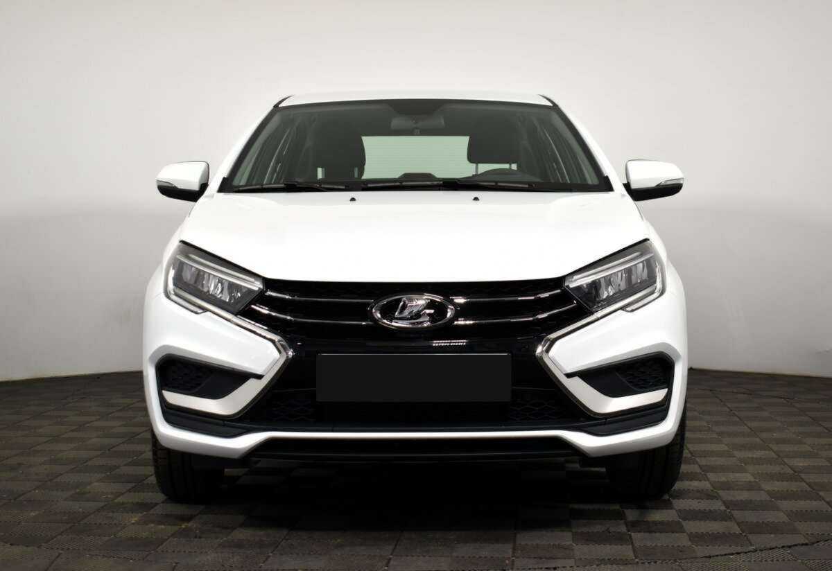 Lada (ВАЗ) Vesta с пробегом — 2024 год. Фото: #1