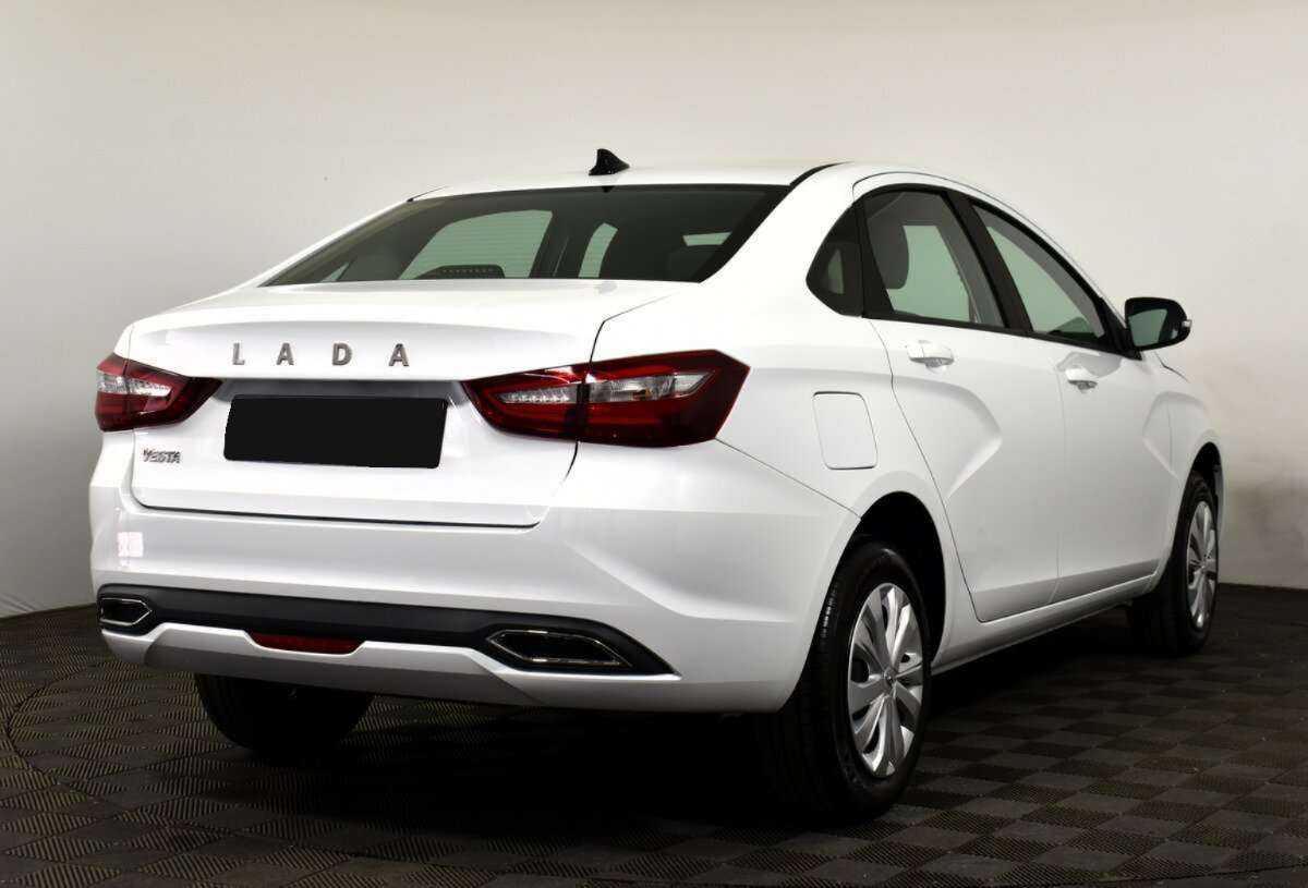 Lada (ВАЗ) Vesta с пробегом — 2024 год. Фото: #3