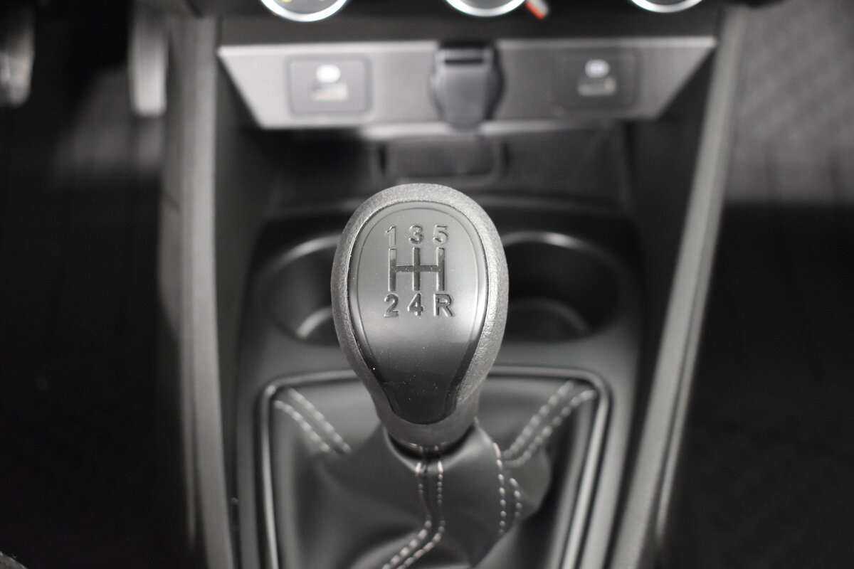 Lada (ВАЗ) Vesta с пробегом — 2024 год. Фото: #11