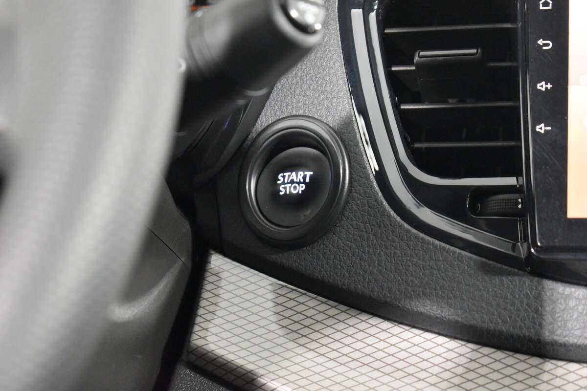 Lada (ВАЗ) Vesta с пробегом — 2024 год. Фото: #12