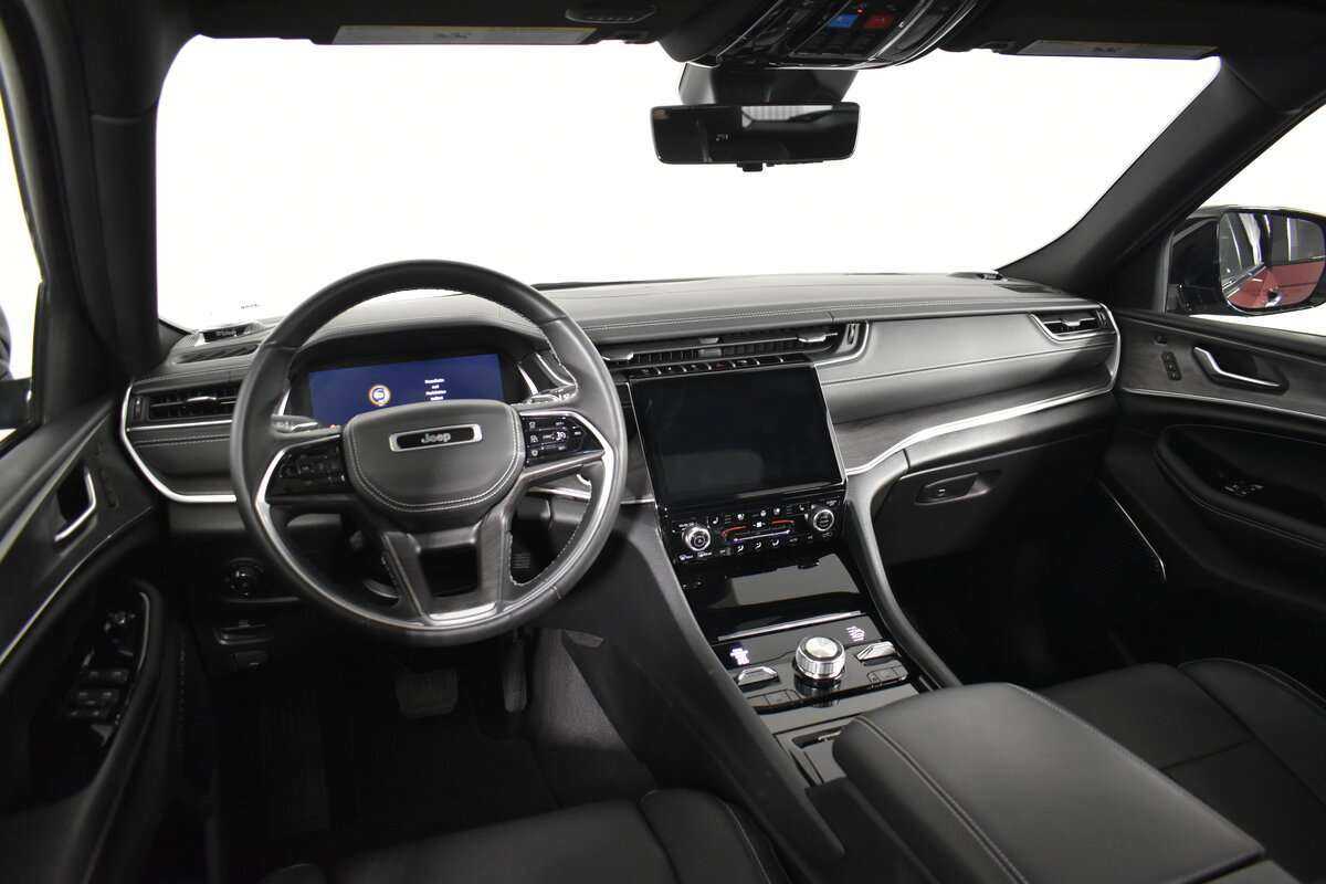 Jeep Grand Cherokee с пробегом — 2022 год. Фото: #20