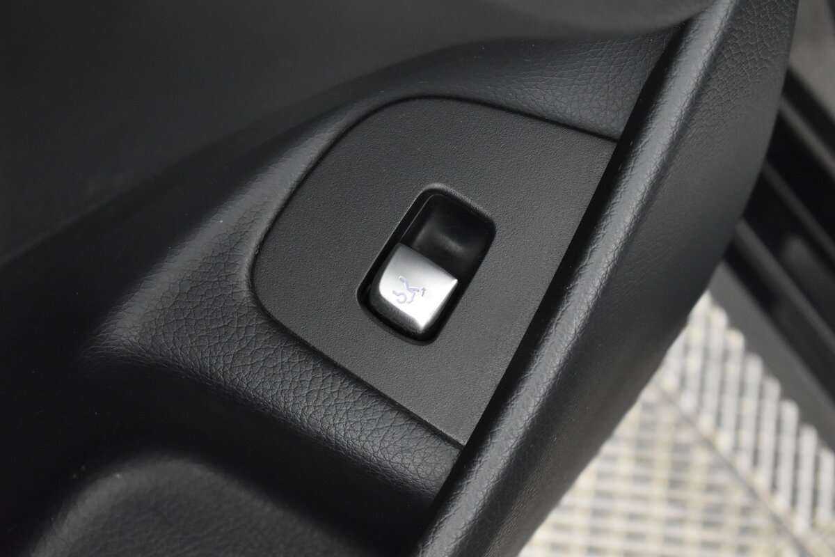 Mercedes-Benz E-Класс с пробегом — 2018 год. Фото: #9