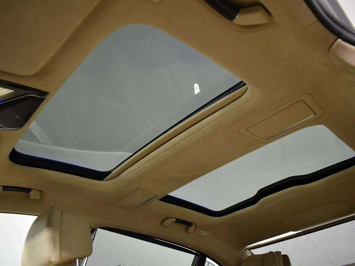 BMW 7 серии с пробегом — 2017 год. Фото: #6