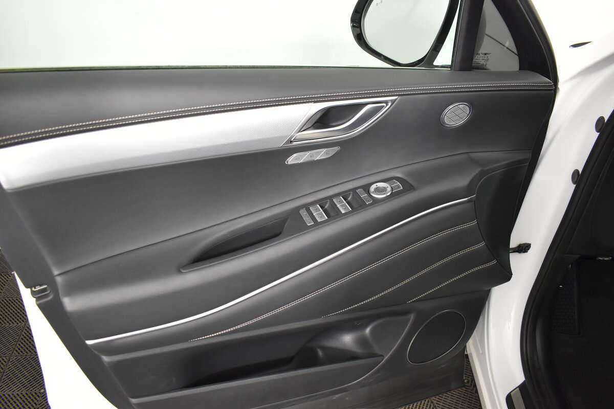 Genesis GV80 с пробегом — 2020 год. Фото: #21