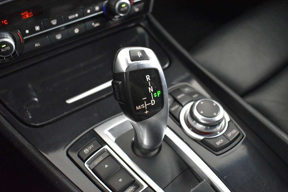 BMW 5 серии с пробегом — 2010 год. Фото: #15