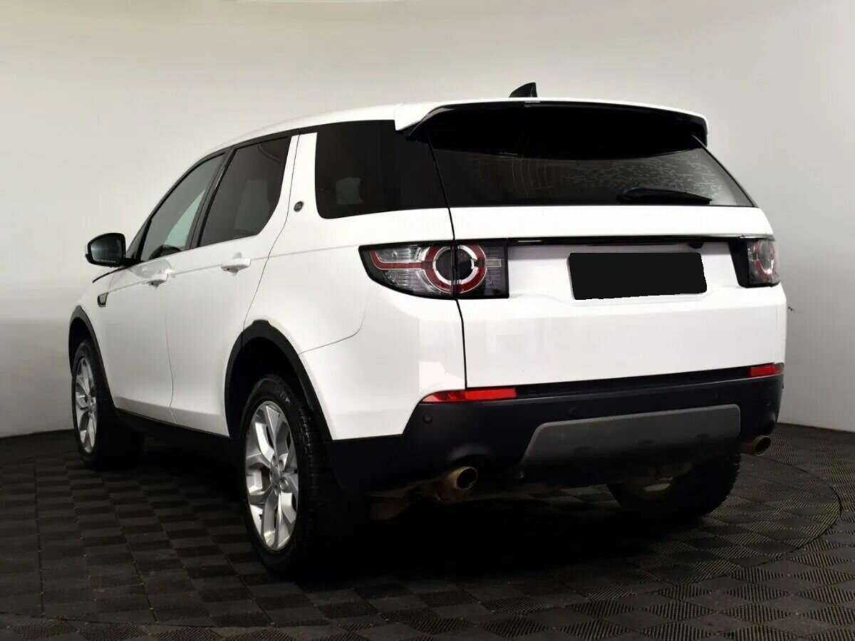 Land Rover Discovery Sport с пробегом — 2016 год. Фото: #3