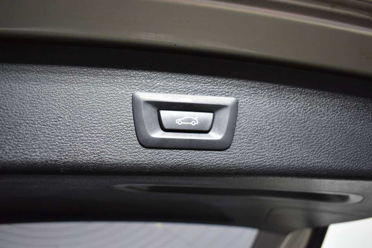 BMW X3 с пробегом — 2011 год. Фото: #8