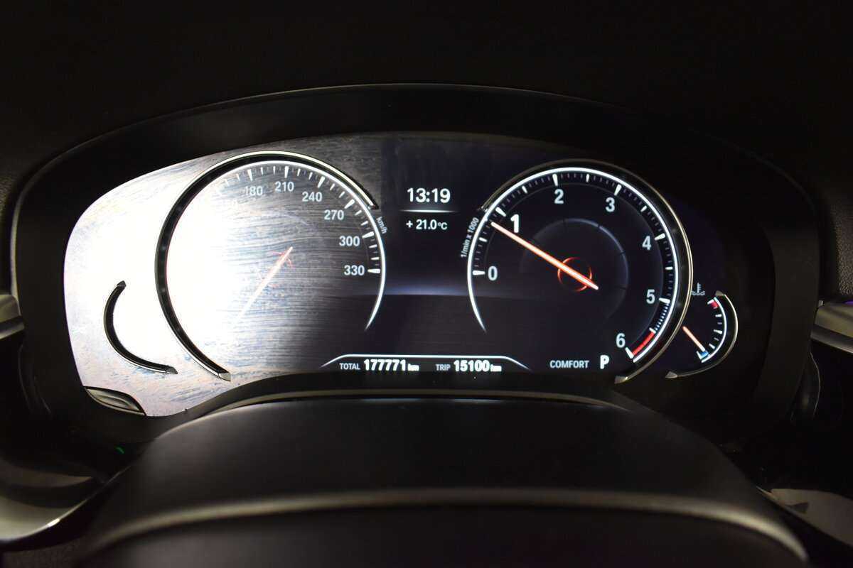 BMW 5 серии с пробегом — 2018 год. Фото: #15