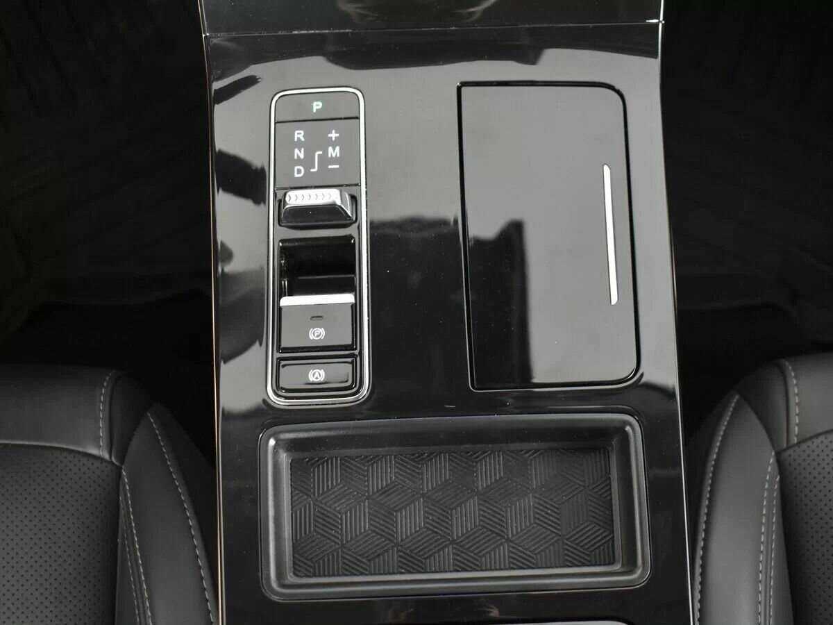 EXEED LX с пробегом — 2022 год. Фото: #19