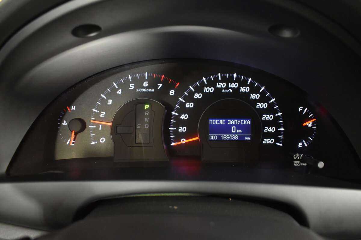 Toyota Camry с пробегом — 2010 год. Фото: #13