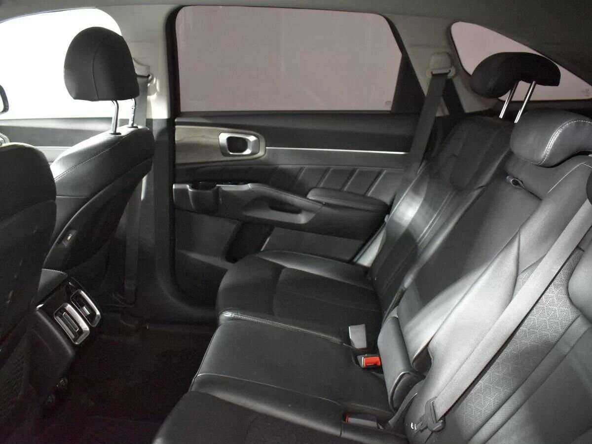 Kia Sorento с пробегом — 2020 год. Фото: #8