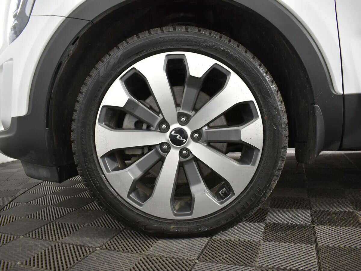 Kia Telluride с пробегом — 2022 год. Фото: #10