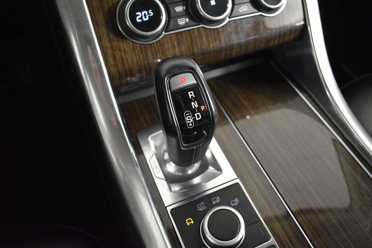 Land Rover Range Rover Sport с пробегом — 2013 год. Фото: #18