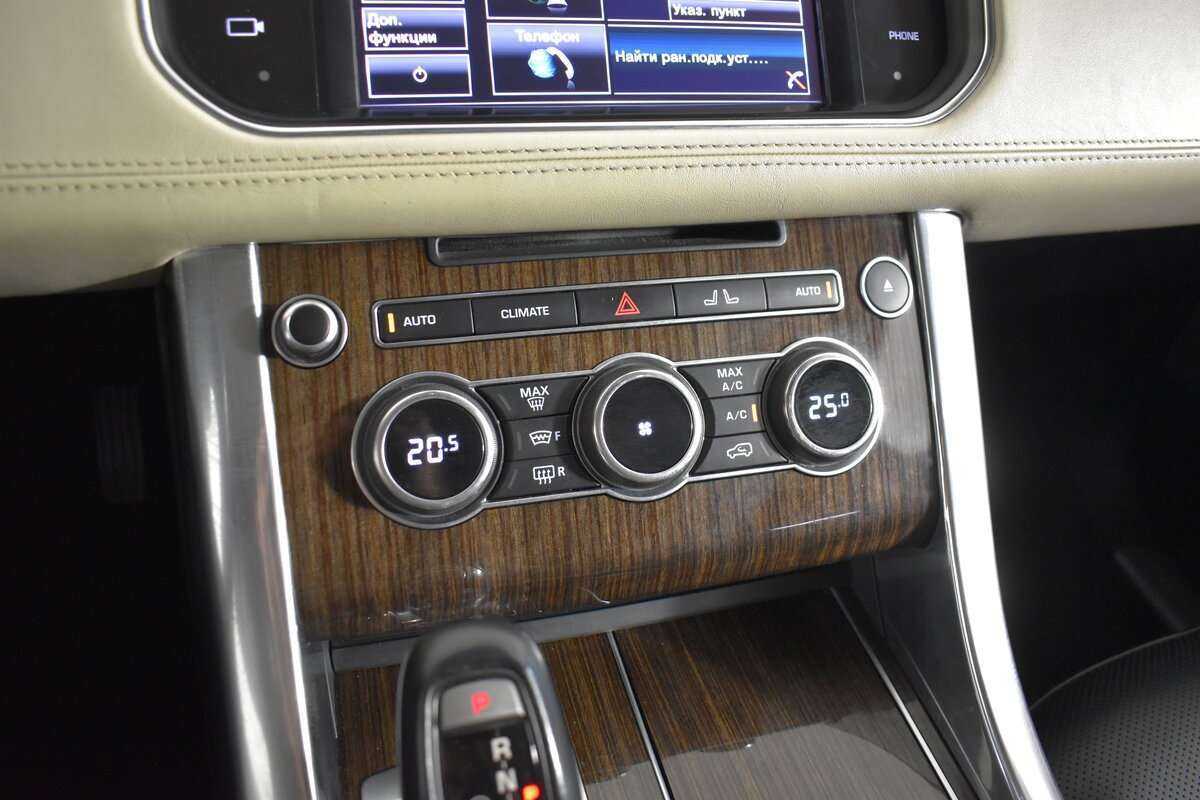 Land Rover Range Rover Sport с пробегом — 2013 год. Фото: #20