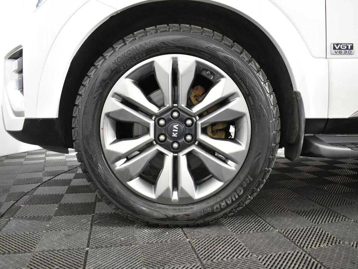 Kia Mohave с пробегом — 2021 год. Фото: #6