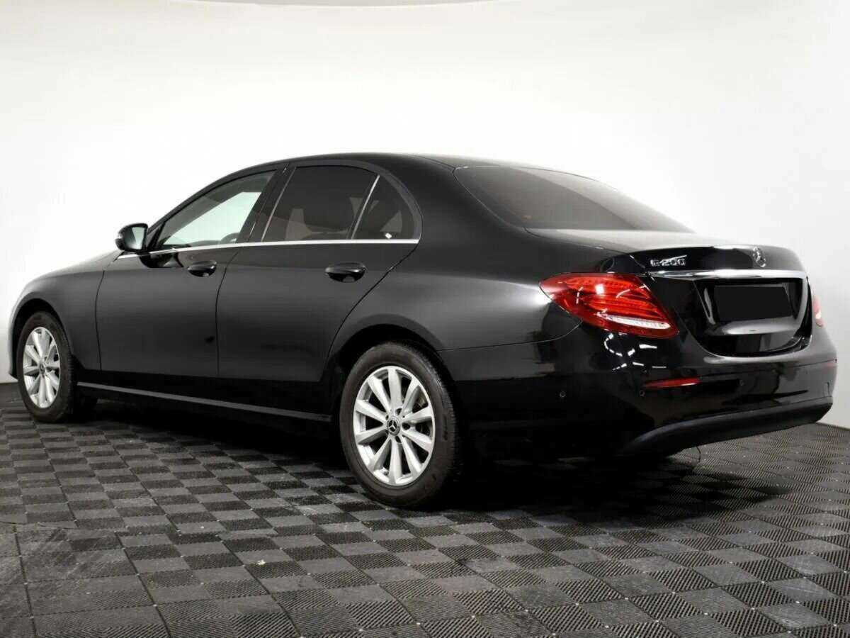 Mercedes-Benz E-Класс с пробегом — 2018 год. Фото: #5